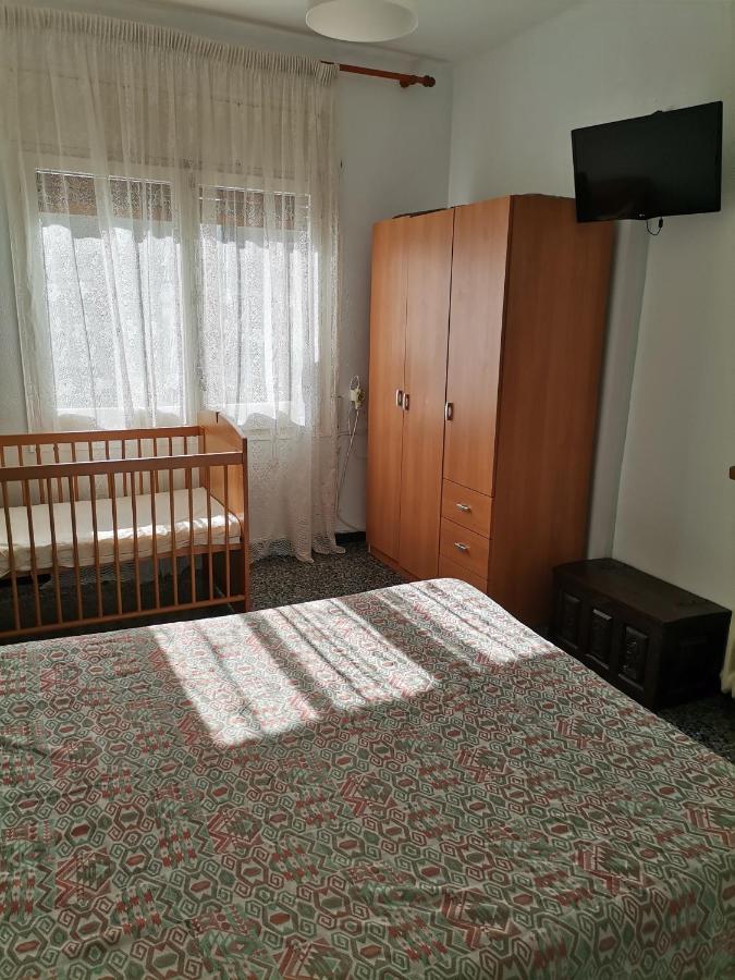 Carrer Esparreguera Olot Zewnętrze zdjęcie